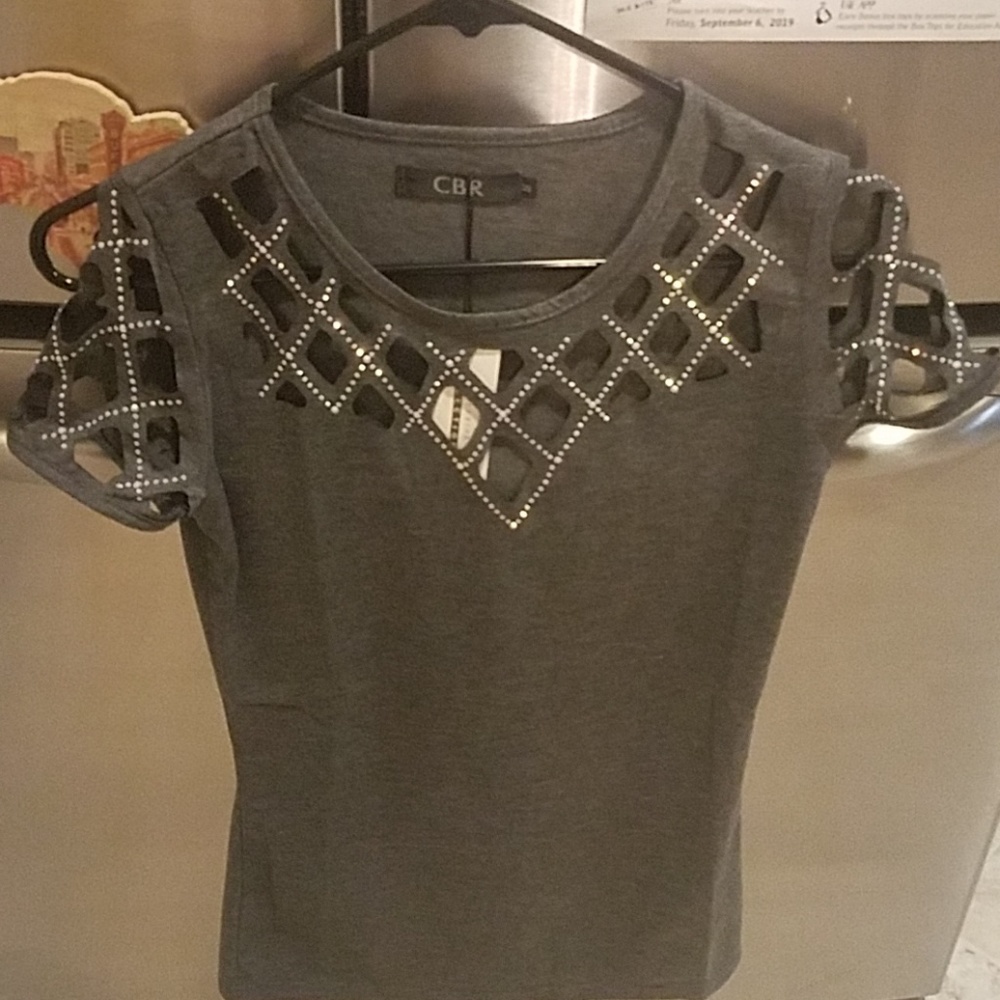 Studded out hollow top. - Picture 7 of 7